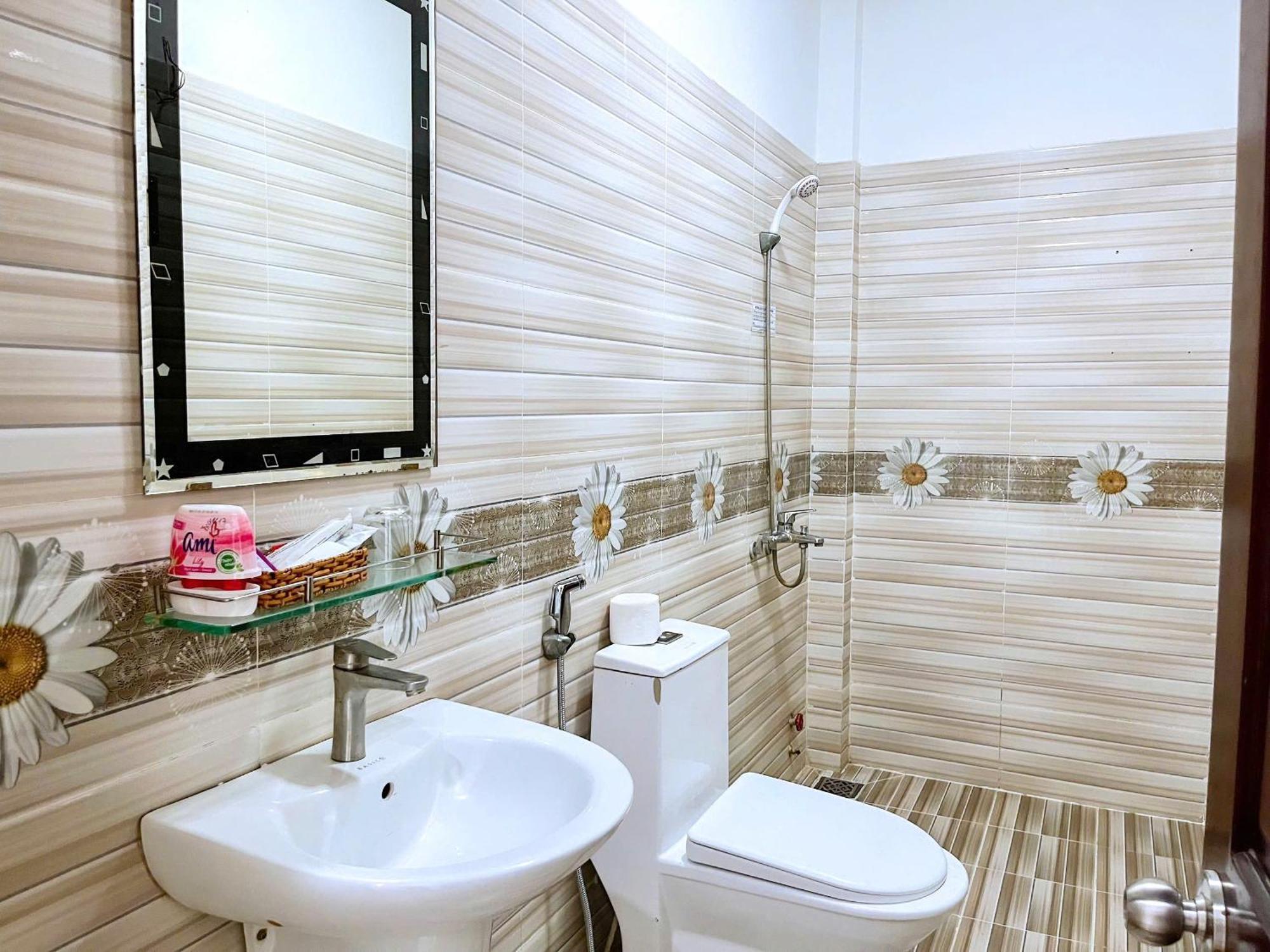 Hotel Khach San Ha Dan - Bai Sau Vũng Tàu Exteriér fotografie